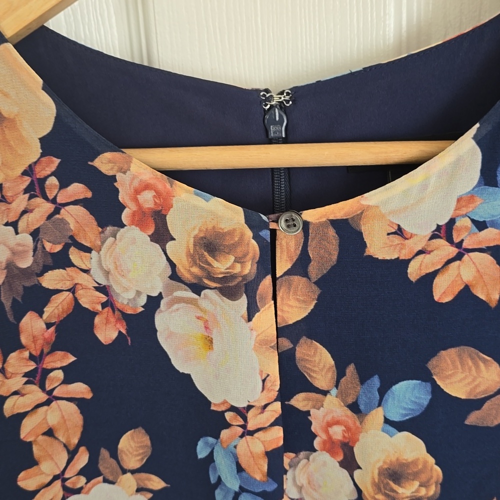 J. Crew 100% Silk Antique Floral Short Sleeve Shift Dress Blue Lined Size 10 - Picture 7 of 15